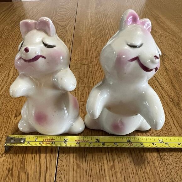 Vintage Bunny Hug Van Tellingensalt & pepper shaker set. Corks are inside. - Picture 8 of 10